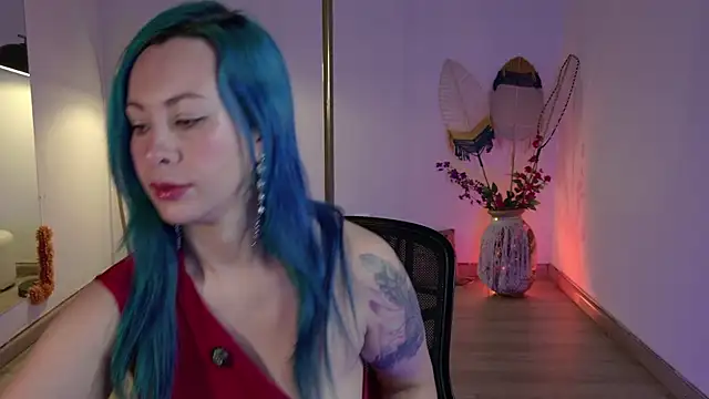 Snapshot of Kat_Art chatting on September 2025 05:29:02 PM Kat Art online show from September 2025 05:29:02 PM