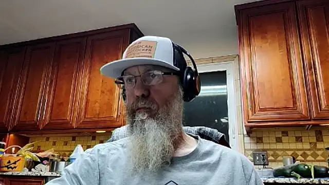 suckonmynutz online show from October 2025 10:58:02 AM