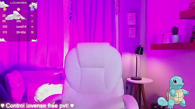 Snapshot of CoralineRicce_ chatting on January 2025 05:16:02 AM CoralineRicce online show from January 2025 05:16:02 AM