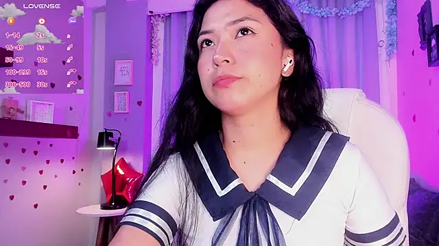 Snapshot of CoralineRicce_ chatting on March 2025 08:42:02 AM CoralineRicce online show from March 2025 08:42:02 AM