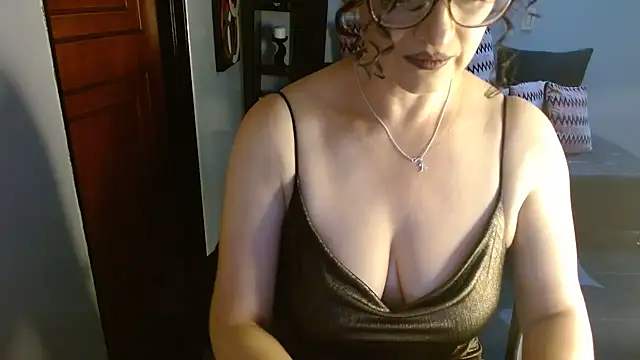 MATURETOPASIO online show from February 2026 09:13:01 PM