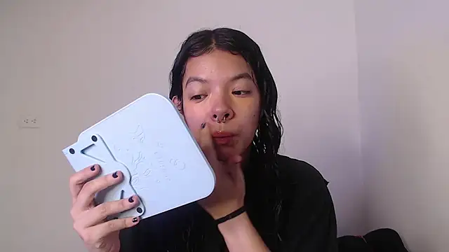 Snapshot of yungelitamor_ chatting on January 2025 04:49:01 AM yungelitamor online show from January 2025 04:49:01 AM