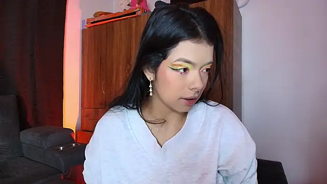 Snapshot of yungelitamor_ chatting on July 2026 05:42:02 AM yungelitamor online show from July 2026 05:42:02 AM