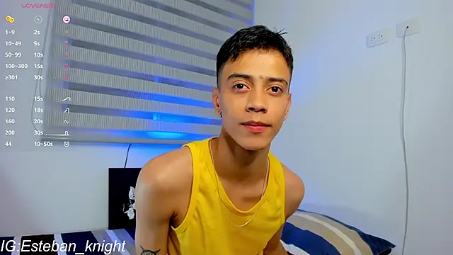 Snapshot of Esteban_Knight chatting on December 2024 01:06:01 AM Esteban Knight online show from December 2024 01:06:01 AM