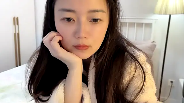 A-xena online show from February 2025 02:27:01 AM