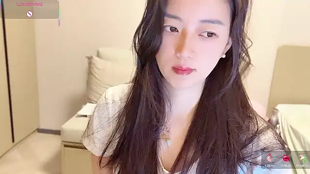 A-xena online show from September 2025 02:03:02 AM