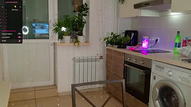 MissLovex online show from March 2026 02:11:02 PM