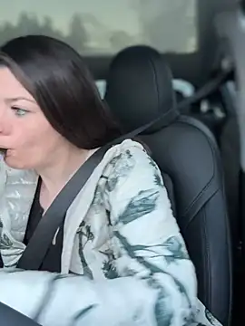 Snapshot of LadyLena1 chatting on January 2025 04:14:02 PM LadyLena1 online show from January 2025 04:14:02 PM