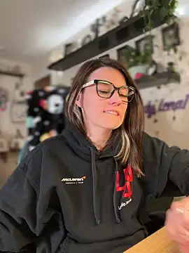 Snapshot of LadyLena1 chatting on October 2025 12:22:02 AM LadyLena1 online show from October 2025 12:22:02 AM