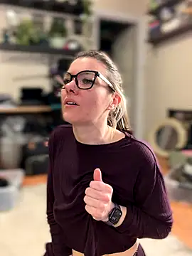 Snapshot of LadyLena1 chatting on November 2025 04:28:01 PM LadyLena1 online show from November 2025 04:28:01 PM