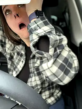 Snapshot of LadyLena1 chatting on November 2025 06:08:01 PM LadyLena1 online show from November 2025 06:08:01 PM