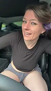 LadyLena1 online show from July 2026 04:32:01 PM