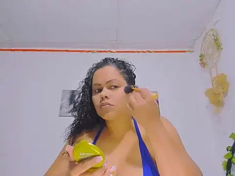 Alhelqueen online show from February 2026 01:07:02 PM