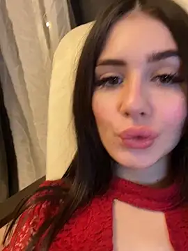 SofiaLaLight online show from December 2024 06:01:02 PM