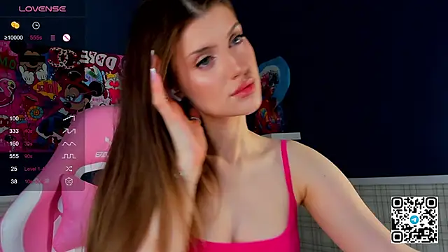 Snapshot of Skinny_Alice chatting on March 2025 01:12:01 AM Skinny Alice online show from March 2025 01:12:01 AM