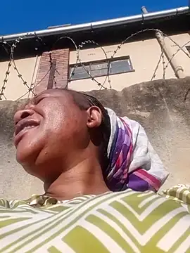 Snapshot of Bootyliciousbbw12 chatting on October 2025 04:54:01 AM Bootyliciousbbw12 online show from October 2025 04:54:01 AM