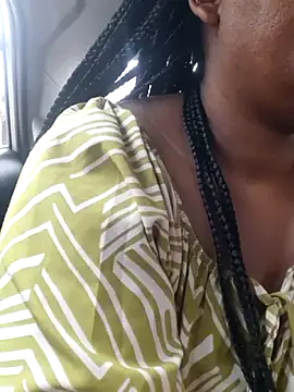 Snapshot of Bootyliciousbbw12 chatting on October 2025 06:03:02 AM Bootyliciousbbw12 online show from October 2025 06:03:02 AM