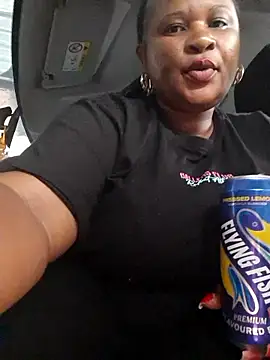 Snapshot of Bootyliciousbbw12 chatting on January 2026 05:05:01 PM Bootyliciousbbw12 online show from January 2026 05:05:01 PM