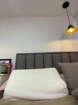 DianaHopson online show from December 2025 11:48:01 AM