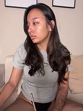 DianaHopson online show from April 2026 12:19:02 PM