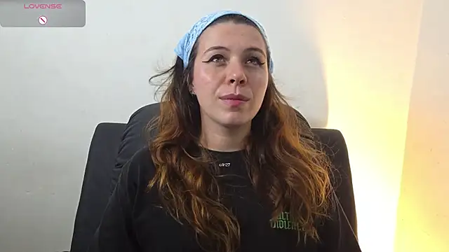 Snapshot of irinasweet27 chatting on October 2025 01:58:02 AM irinasweet27 online show from October 2025 01:58:02 AM