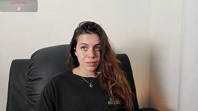 Snapshot of irinasweet27 chatting on October 2025 02:30:01 AM irinasweet27 online show from October 2025 02:30:01 AM