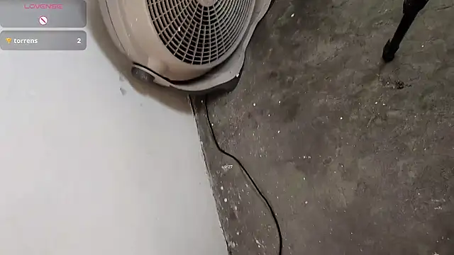 Snapshot of irinasweet27 chatting on November 2025 01:15:02 AM irinasweet27 online show from November 2025 01:15:02 AM