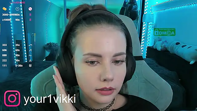 Snapshot of Vikki_Cheese chatting on February 2025 09:19:02 PM Vikki Cheese online show from February 2025 09:19:02 PM