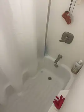 Snapshot of demonslayerr999 chatting on December 2024 04:34:02 AM demonslayerr999 online show from December 2024 04:34:02 AM