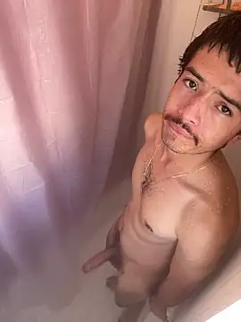 Snapshot of demonslayerr999 chatting on December 2024 07:08:02 PM demonslayerr999 online show from December 2024 07:08:02 PM