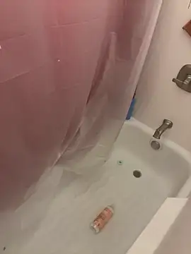 Snapshot of demonslayerr999 chatting on December 2024 03:27:02 AM demonslayerr999 online show from December 2024 03:27:02 AM