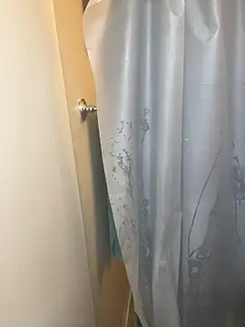 Snapshot of demonslayerr999 chatting on February 2025 04:46:01 PM demonslayerr999 online show from February 2025 04:46:01 PM