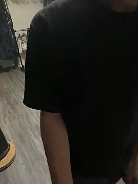 demonslayerr999 online show from November 2025 02:53:02 AM