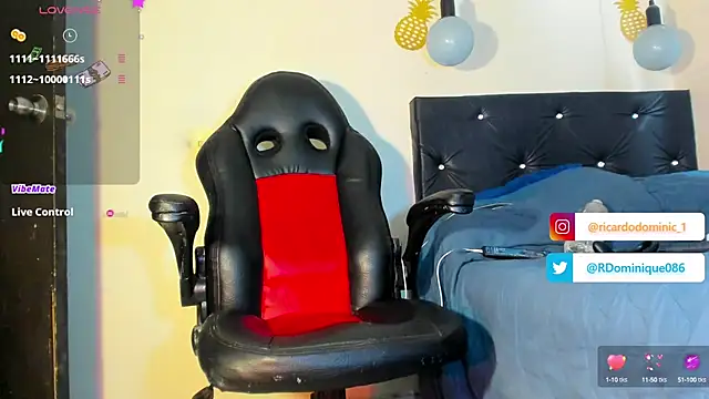 Snapshot of FuckHardlove chatting on January 2025 06:04:01 PM FuckHardlove online show from January 2025 06:04:01 PM