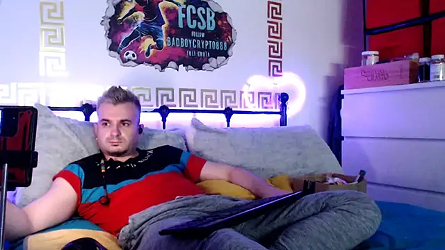 Snapshot of erotico69xxx chatting on February 2025 08:52:02 PM erotico69xxx online show from February 2025 08:52:02 PM