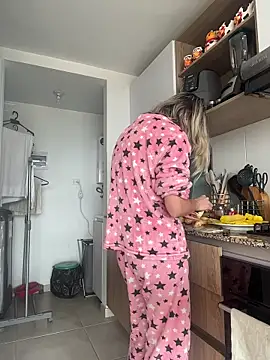 Ameellie online show from March 2026 01:50:02 PM