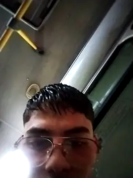 Snapshot of Hachee2003 chatting on February 2026 12:20:02 AM Hachee2003 online show from February 2026 12:20:02 AM