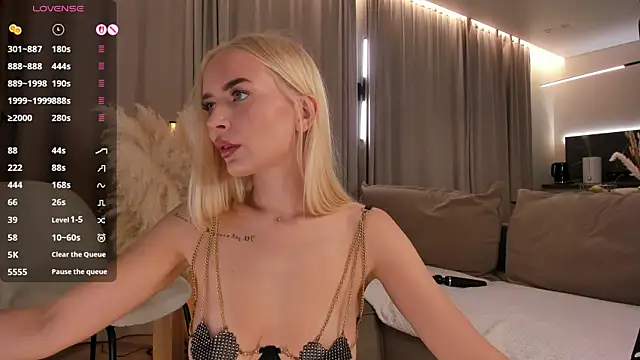 eva m1racle  online show from November 2025 08:03:01 PM