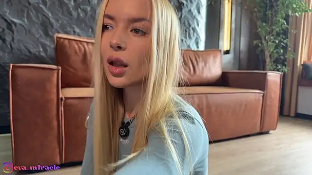 Snapshot of eva_m1racle_ chatting on May 2026 08:51:02 AM eva m1racle online show from May 2026 08:51:02 AM