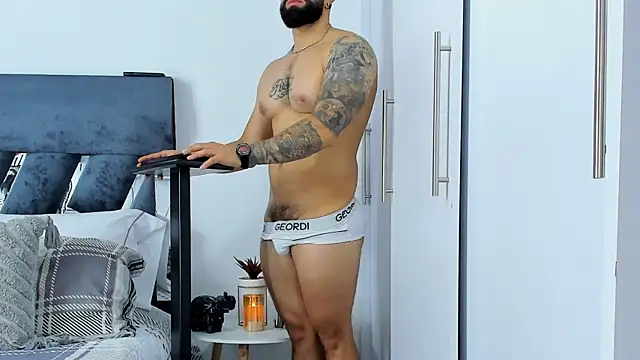 Zack Froone online show from November 2025 01:10:01 PM