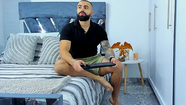 Zack Froone online show from February 2026 12:31:01 PM