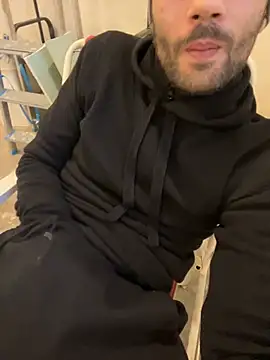 Snapshot of athenphysics chatting on January 2025 03:36:02 PM athenphysics online show from January 2025 03:36:02 PM