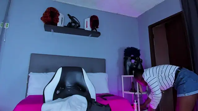 Coco Kiss online show from February 2026 07:20:01 PM