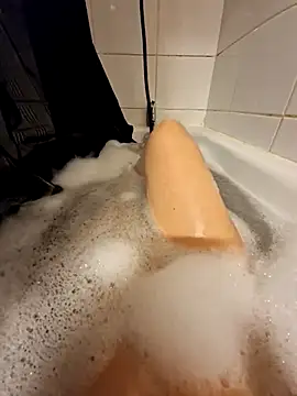 Snapshot of La_patronne_eva chatting on November 2025 10:21:02 PM La patronne eva online show from November 2025 10:21:02 PM