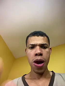 MoiseXxx 777 online show from January 2025 06:34:01 AM