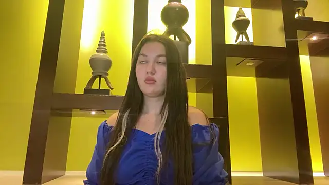 Nelly Fischer online show from January 2025 04:48:01 PM