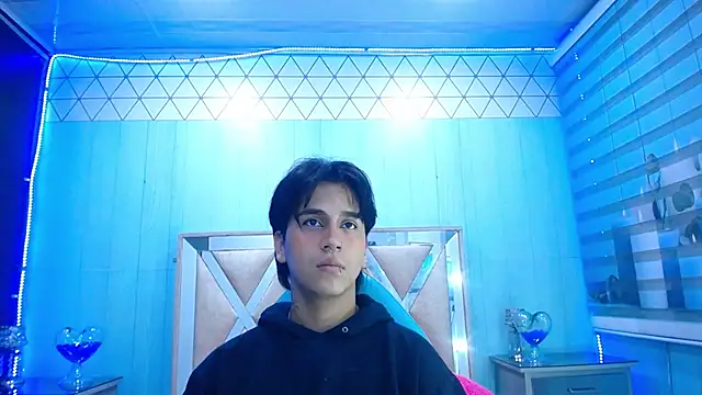 alex 477 online show from November 2025 11:44:01 AM