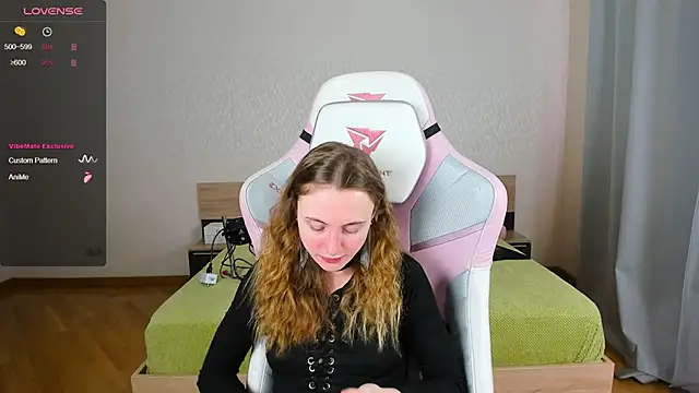 Cowell Adelina online show from November 2025 08:03:01 AM