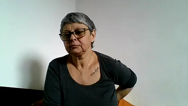 roseblak42 online show from March 2026 09:25:01 AM