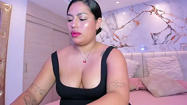 kiana cream online show from January 2026 03:31:02 AM